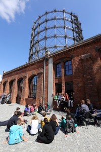 Schülertheaterstück "KlimaKultur macht Schule" des "Kunst schafft Wissen" e.V. auf dem EUREF-Campus am 20.06.2014, Berlin